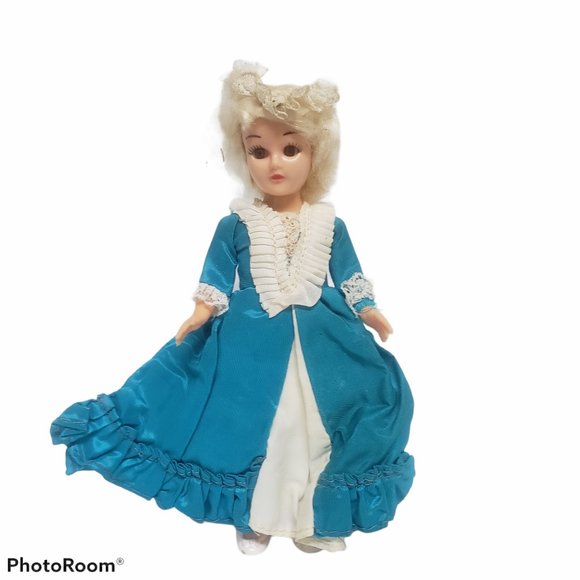 Carlson Doll Martha Washington 7" Doll - Picture 1 of 4
